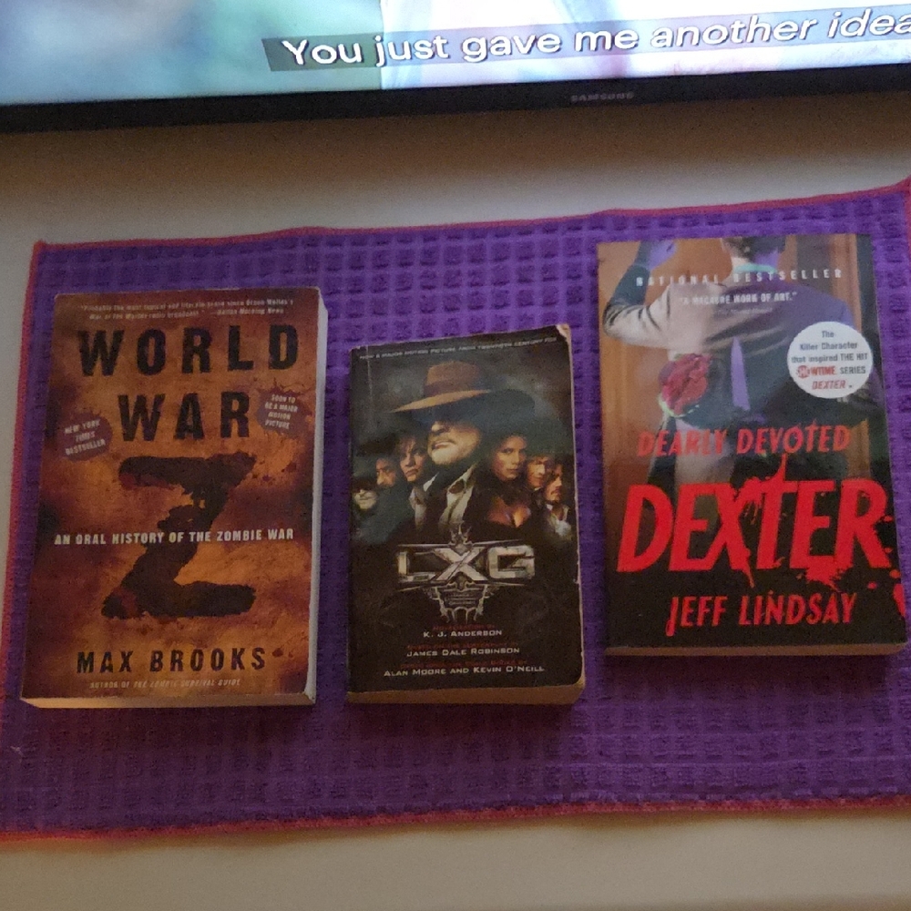 World War Z, The League of Extraordinary Gentlemen, Dexter Book Set
